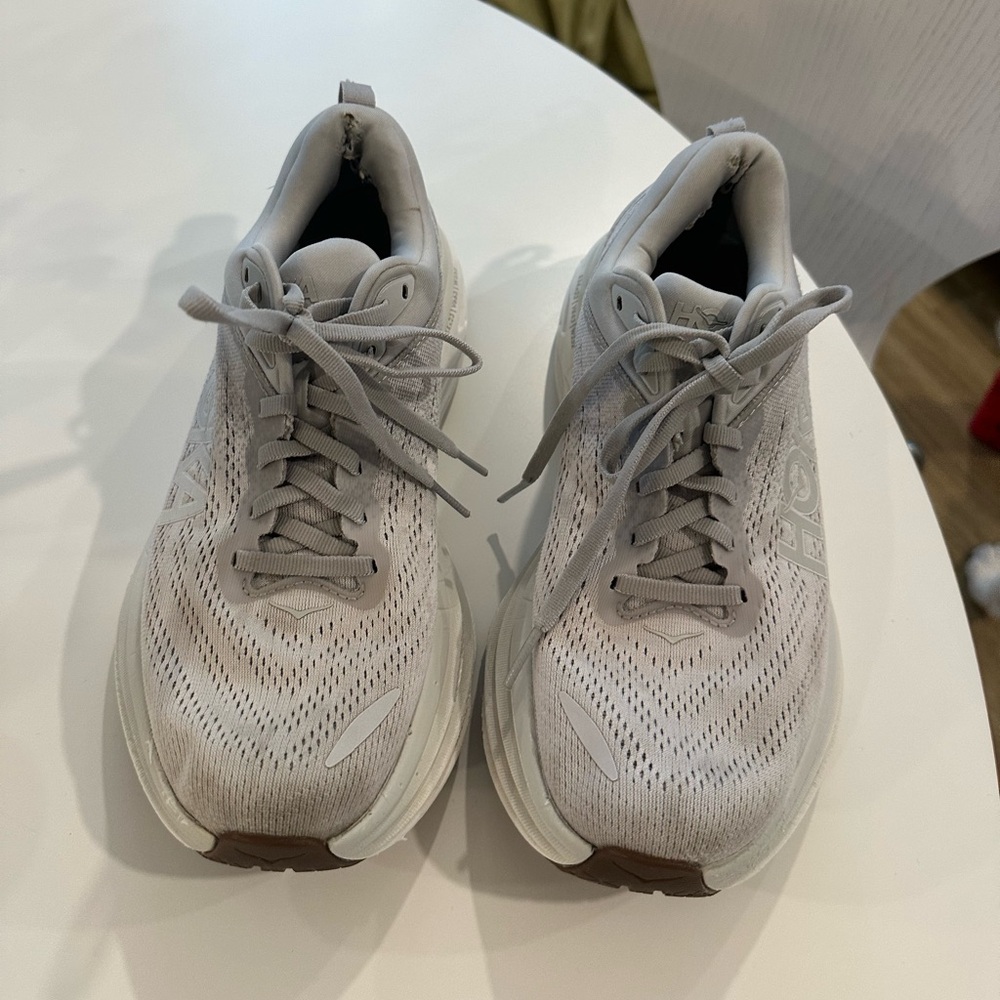 Hoka Bondi 8